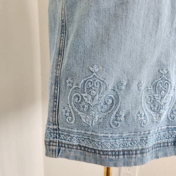 Y2K Axcess Liz Claiborne Light Wash Embroidered Denim Mini Skirt Size 12 - Picture 4 of 8